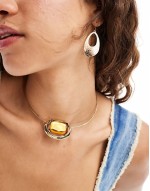 unisex choker necklace with faux amber stone